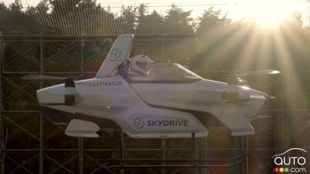 Flying Car Successfully Tested at Toyota R&D Centre in Japan